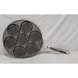 Nordic Ware Non Stick Silver Dollar Mini Pancake Waffle Griddle Pan Made In USA